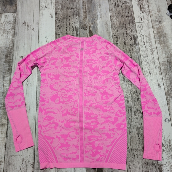 Lululemon Swiftly Tech Long Sleeve Crew Heathered Raspberry Glo Light size 10 - Picture 4 of 6